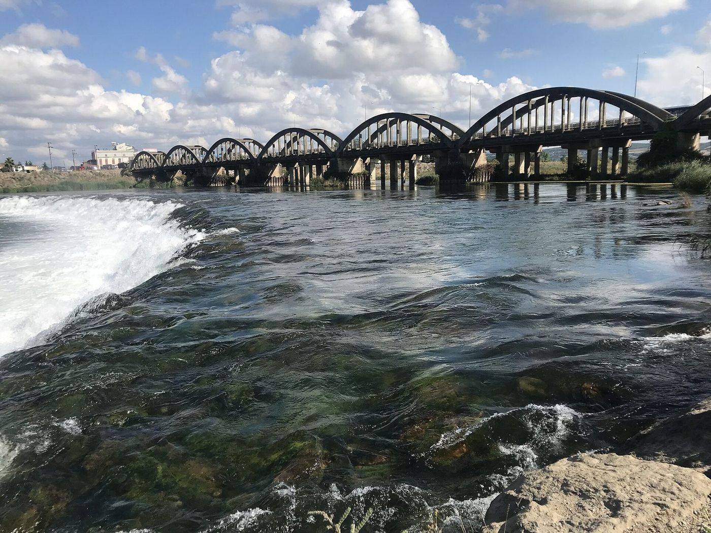 Kızılırmak üzerindeki tarihi köprü